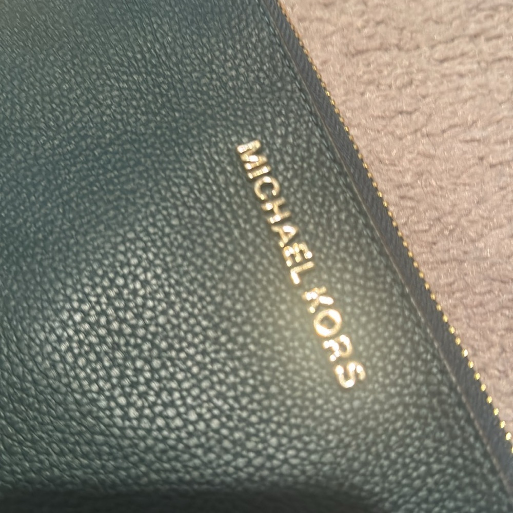Michael Kors Wristlet Clutch - Picture 4 of 6
